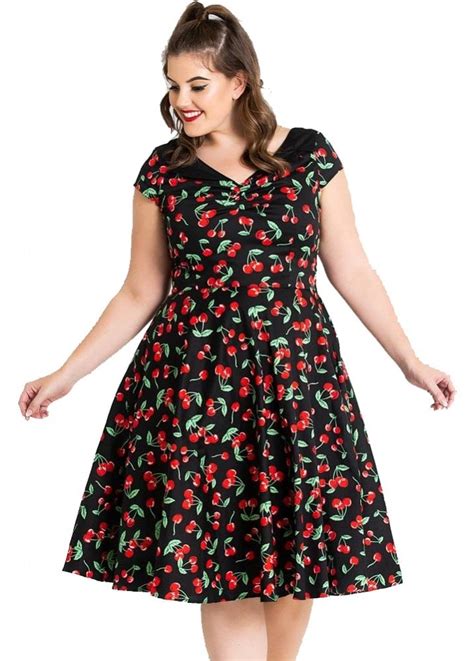 Cherry Pop Clothing Plus Size (@cherrypopclothing) .